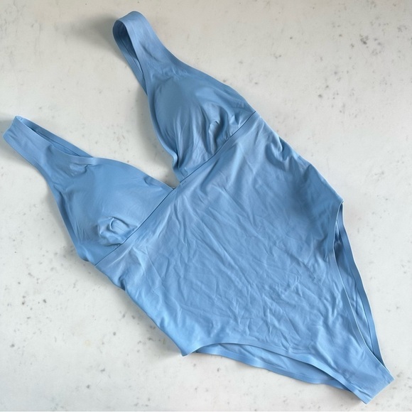 NWT L*Space Katniss Seamless One-Piece Swimsuit